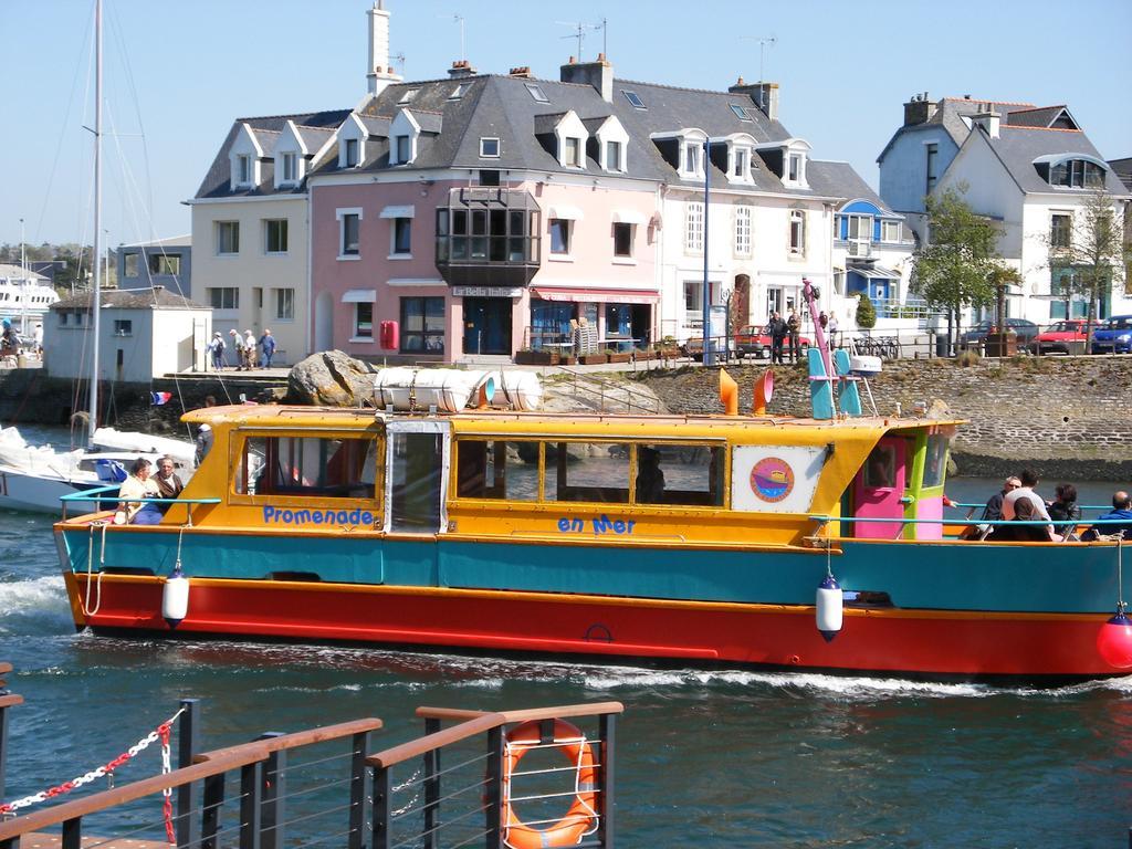 Hotel Modern Concarneau Exterior photo